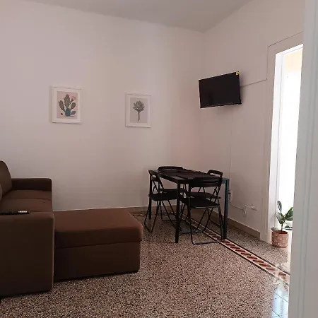 Apartman Interno24 *