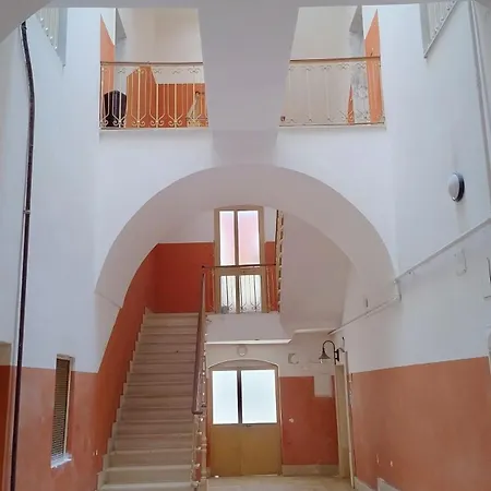 Interno24 Apartmán Bari